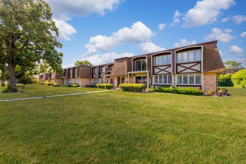 Tiny photo for 5715 PARK Place #K1, Crestwood, IL 60418 (MLS # 12470263)