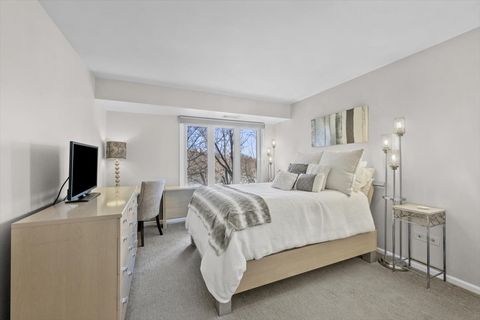 Tiny photo for 3741 Mission Hills Road #410, Northbrook, IL 60062 (MLS # 12554143)