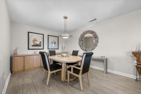 Tiny photo for 3741 Mission Hills Road #410, Northbrook, IL 60062 (MLS # 12554143)