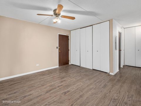 Tiny photo for 11 W GREEN Street #705, Bensenville, IL 60106 (MLS # 12456963)