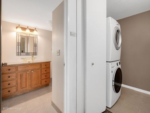 Tiny photo for 11 W GREEN Street #705, Bensenville, IL 60106 (MLS # 12456963)