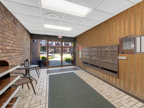 Tiny photo for 11 W GREEN Street #705, Bensenville, IL 60106 (MLS # 12456963)