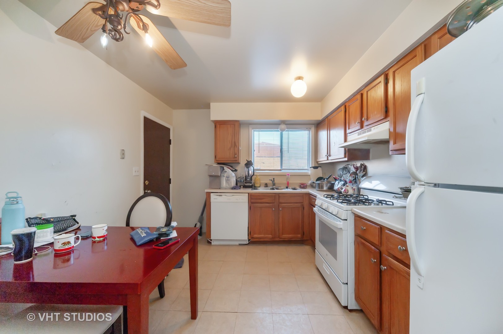 3498 Salem Walk