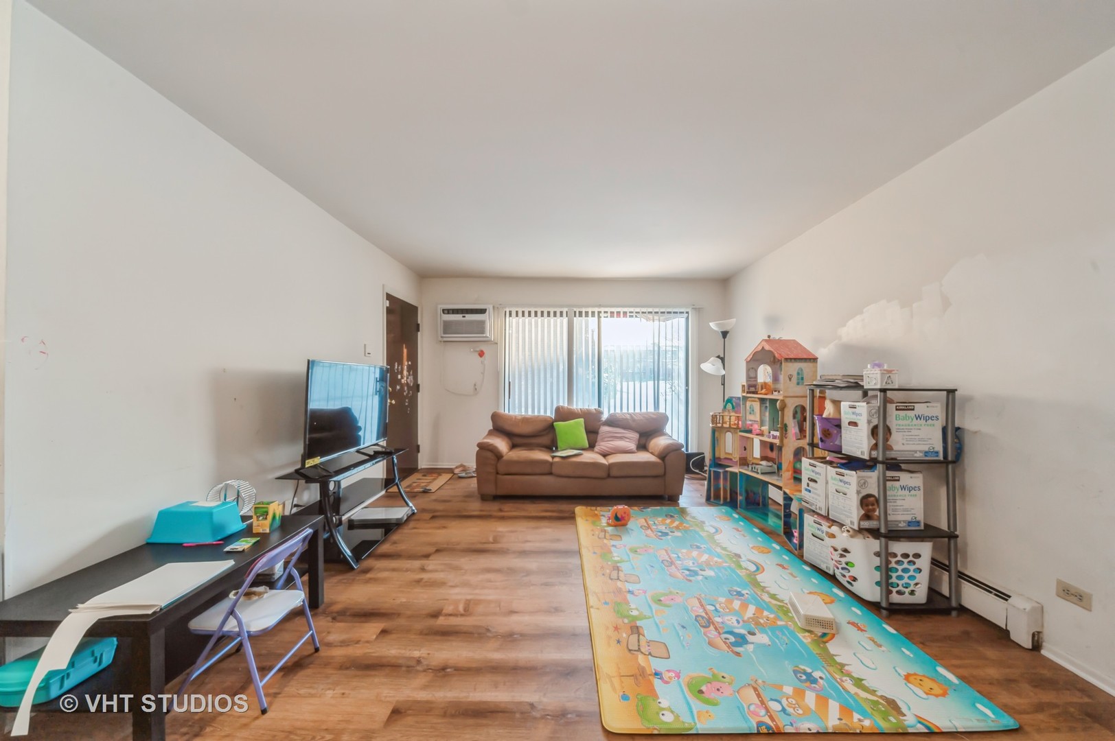 3498 Salem Walk