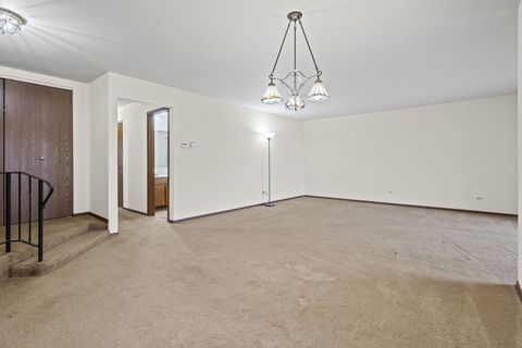 Tiny photo for 9752 Mill Drive E #E2, Palos Park, IL 60464 (MLS # 12584202)