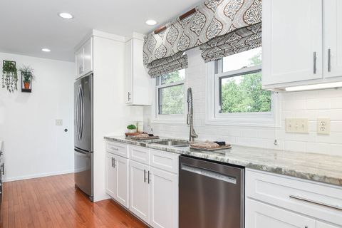 Tiny photo for 3 Laurel Court, Galena, IL 61036 (MLS # 12398303)