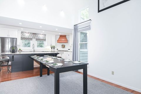 Tiny photo for 3 Laurel Court, Galena, IL 61036 (MLS # 12398303)