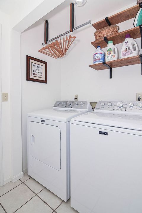 Tiny photo for 3 Laurel Court, Galena, IL 61036 (MLS # 12398303)