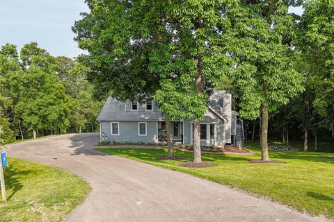 Tiny photo for 3 Laurel Court, Galena, IL 61036 (MLS # 12398303)