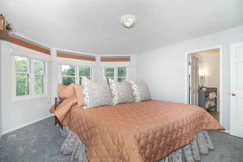 Tiny photo for 3 Laurel Court, Galena, IL 61036 (MLS # 12398303)