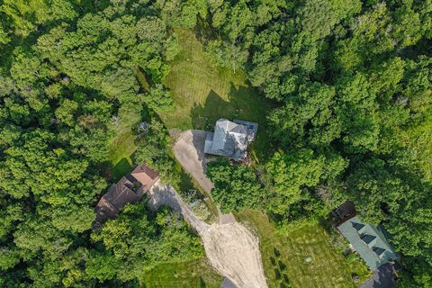 Tiny photo for 3 Laurel Court, Galena, IL 61036 (MLS # 12398303)