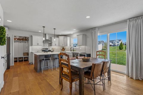 Tiny photo for 718 Cole Lane, Mahomet, IL 61853 (MLS # 12575397)