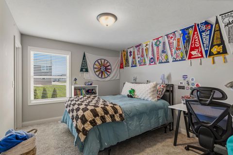 Tiny photo for 718 Cole Lane, Mahomet, IL 61853 (MLS # 12575397)