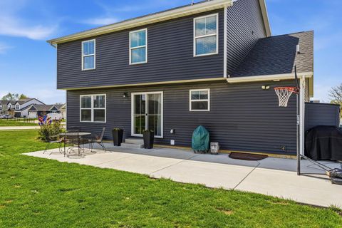 Tiny photo for 718 Cole Lane, Mahomet, IL 61853 (MLS # 12575397)