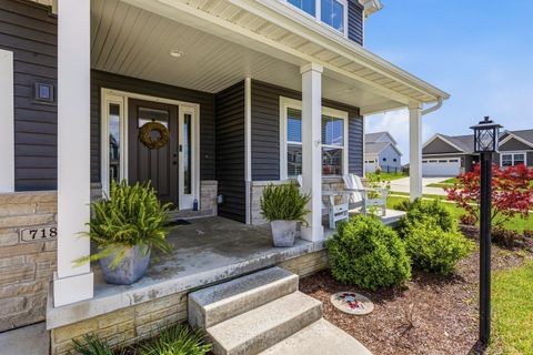 Tiny photo for 718 Cole Lane, Mahomet, IL 61853 (MLS # 12575397)