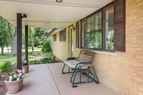 Tiny photo for 6805 High Road, Darien, IL 60561 (MLS # 12512900)