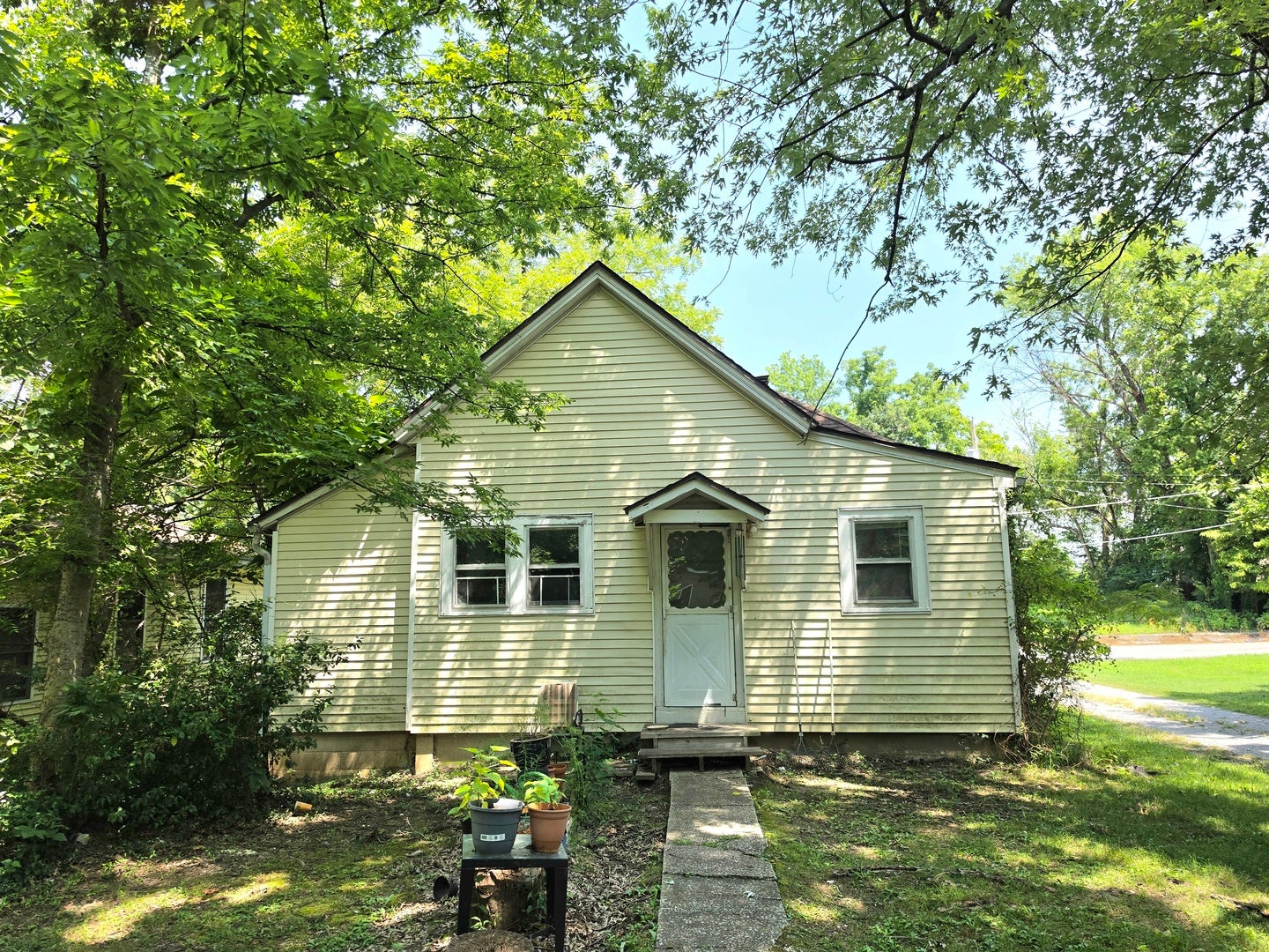 508 N Michaels Street