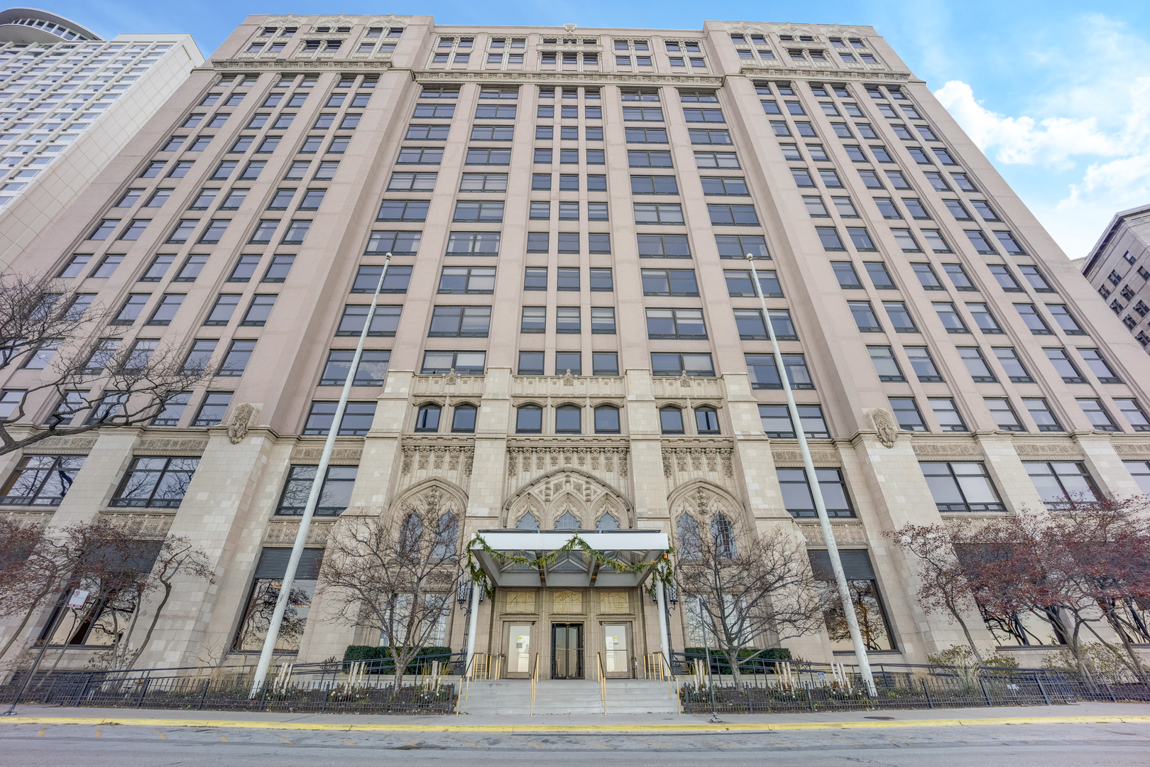 680 N Lake Shore Drive 518