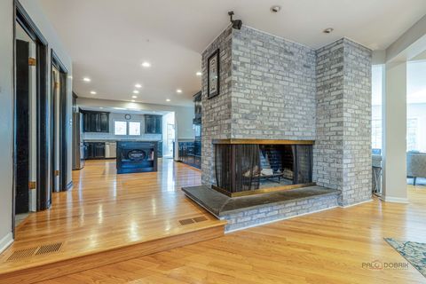 Tiny photo for 21 N Ridge Road, Lake Forest, IL 60045 (MLS # 12647418)
