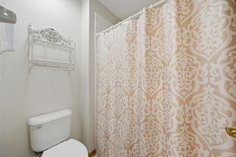 Tiny photo for 490 Beckett Crossing Drive, Mundelein, IL 60060 (MLS # 12570416)