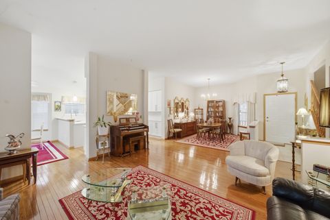 Tiny photo for 490 Beckett Crossing Drive, Mundelein, IL 60060 (MLS # 12570416)