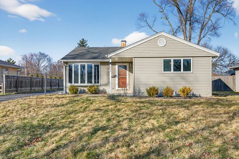 Tiny photo for 2308 Park Street, Rolling Meadows, IL 60008 (MLS # 12596166)