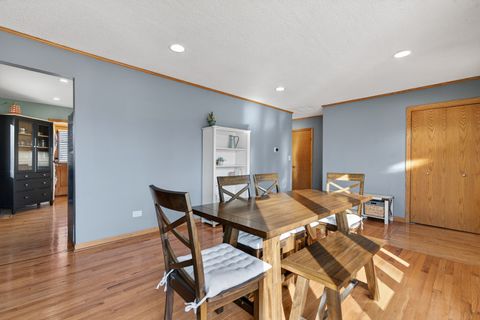 Tiny photo for 2308 Park Street, Rolling Meadows, IL 60008 (MLS # 12596166)