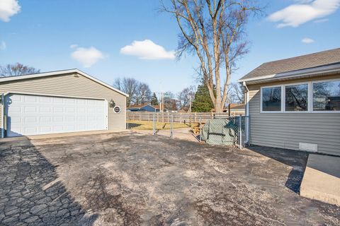 Tiny photo for 2308 Park Street, Rolling Meadows, IL 60008 (MLS # 12596166)