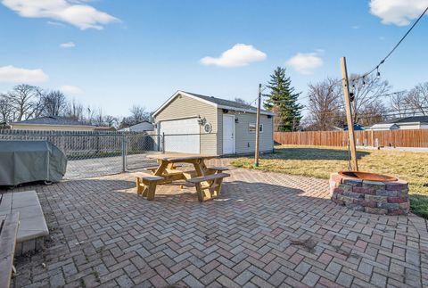 Tiny photo for 2308 Park Street, Rolling Meadows, IL 60008 (MLS # 12596166)