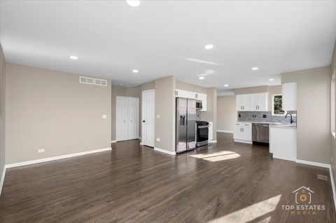 Tiny photo for 737 Springwood Drive, Joliet, IL 60431 (MLS # 12513301)