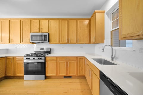 Tiny photo for 2840 Cattail Court #B, Wauconda, IL 60084 (MLS # 12778665)