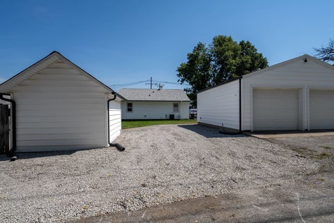 Tiny photo for 1322 N Mason Street, Bloomington, IL 61701 (MLS # 12749181)