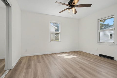 Tiny photo for 1322 N Mason Street, Bloomington, IL 61701 (MLS # 12749181)