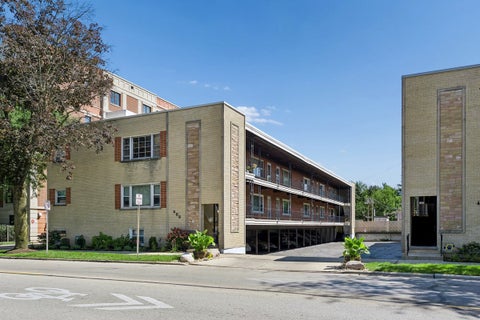 Photo of 409 Lathrop Avenue #1B, River Forest, IL 60305 (MLS # 12790369)