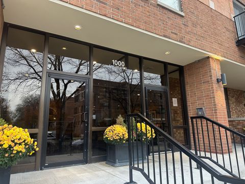 Tiny photo for 1000 E 53RD Street #117, Chicago, IL 60615 (MLS # 12435813)