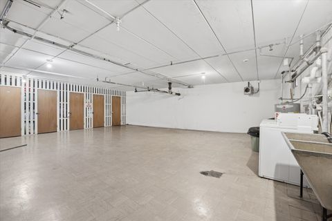 Tiny photo for 10344 S Pulaski Road #304, Oak Lawn, IL 60453 (MLS # 12608457)