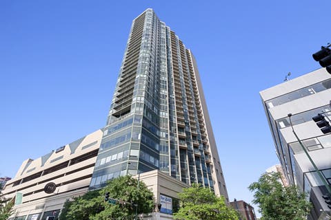 Photo of 111 W Maple Street #3004, Chicago, IL 60610 (MLS # 12718724)