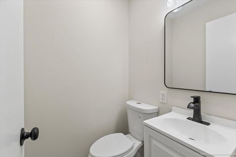 Tiny photo for 17028 Evans Drive, South Holland, IL 60473 (MLS # 12643125)