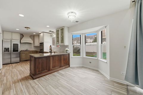 Tiny photo for 348 RICHARD Court, Vernon Hills, IL 60061 (MLS # 12593598)