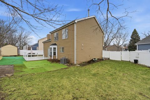 Tiny photo for 348 RICHARD Court, Vernon Hills, IL 60061 (MLS # 12593598)