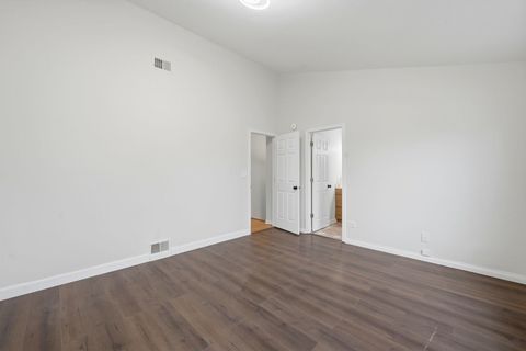 Tiny photo for 348 RICHARD Court, Vernon Hills, IL 60061 (MLS # 12593598)