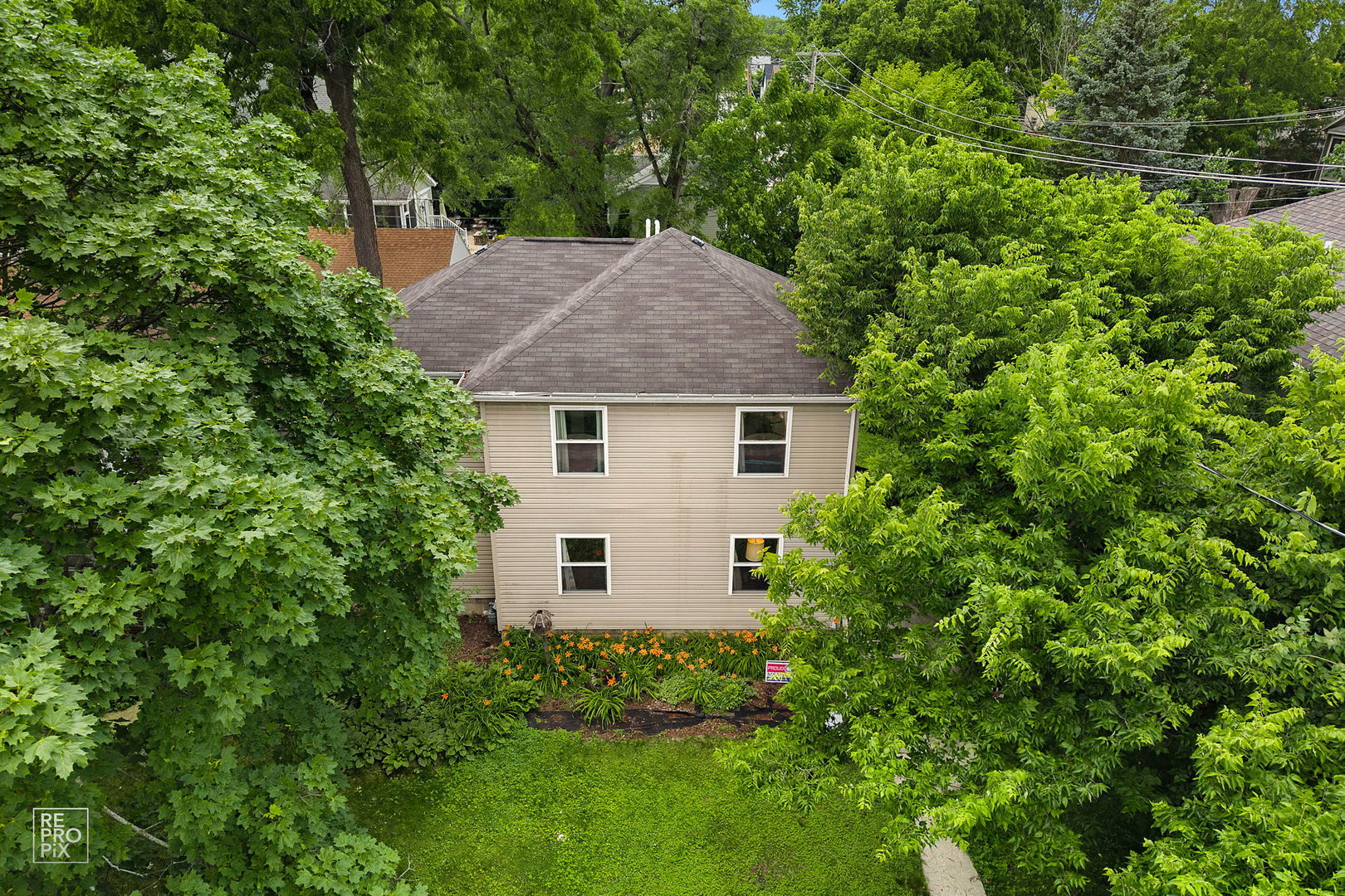 221 N MILL Street