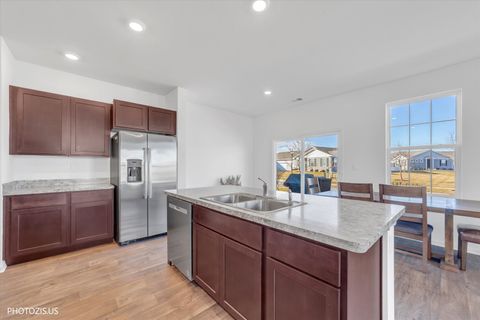 Tiny photo for 2274 Cypress Court #3211, Wonder Lake, IL 60097 (MLS # 12578432)