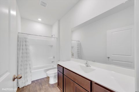 Tiny photo for 2274 Cypress Court #3211, Wonder Lake, IL 60097 (MLS # 12578432)