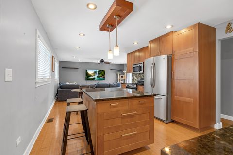 Tiny photo for 605 Tanglewood Drive, Streamwood, IL 60107 (MLS # 12553358)