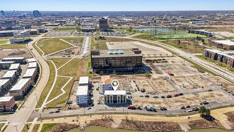 Tiny photo for 2229 Waters Edge Drive, Schaumburg, IL 60173 (MLS # 12578275)