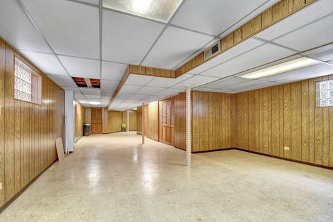 Tiny photo for 5123 S Lotus Avenue, Chicago, IL 60638 (MLS # 12593301)