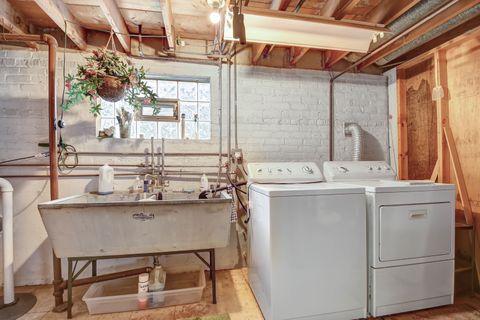 Tiny photo for 5123 S Lotus Avenue, Chicago, IL 60638 (MLS # 12593301)