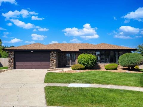 Photo of 15110 HOLLYHOCK Court, Orland Park, IL 60462 (MLS # 12638474)