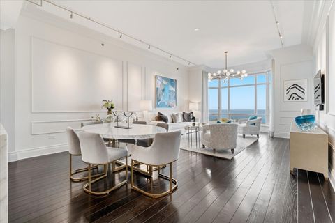 Tiny photo for 2550 N Lakeview Avenue #N1801, Chicago, IL 60614 (MLS # 12483239)